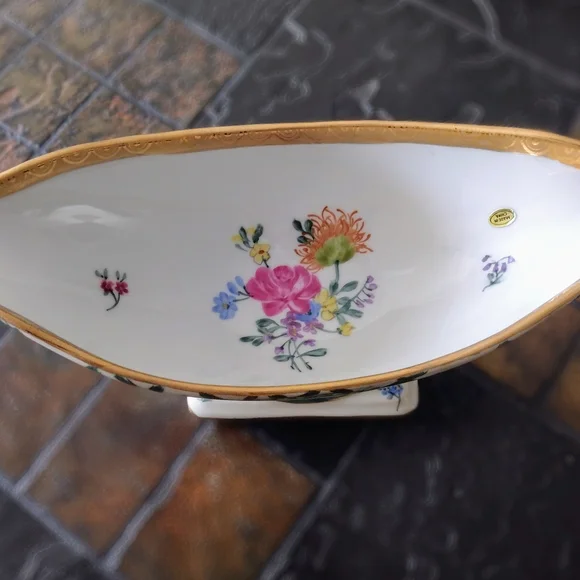 Vintage Floral Gold-Trimmed Footed Oblong Bowl - Picture 6 of 16